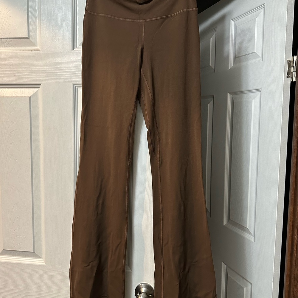 Lululemon Align low rise flared pant 32.5